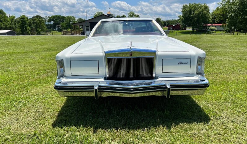 
								1979 Lincoln Continental Mark V full									