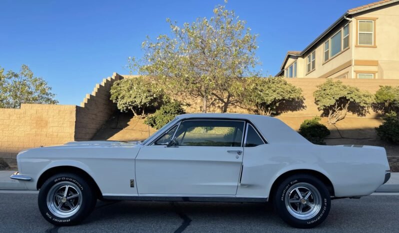 
								1967 Ford Mustang Coupe GT500-style full									