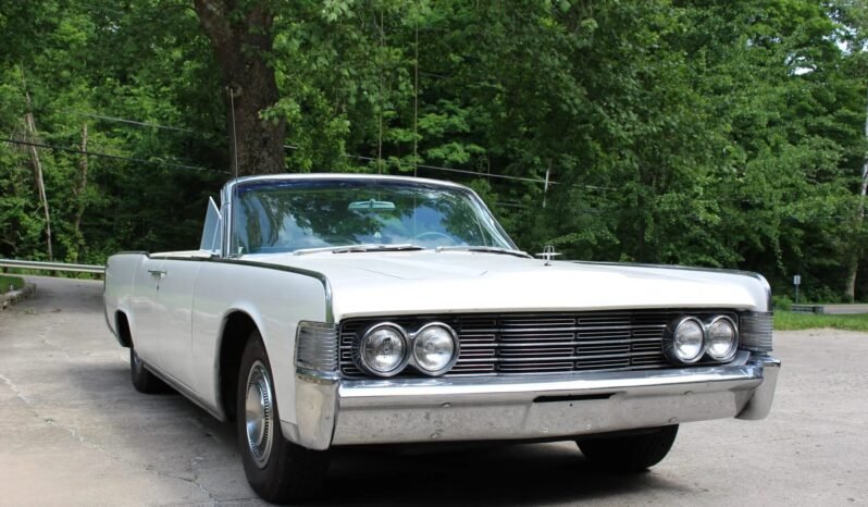 
								1965 Lincoln Continental V8 Convertible full									
