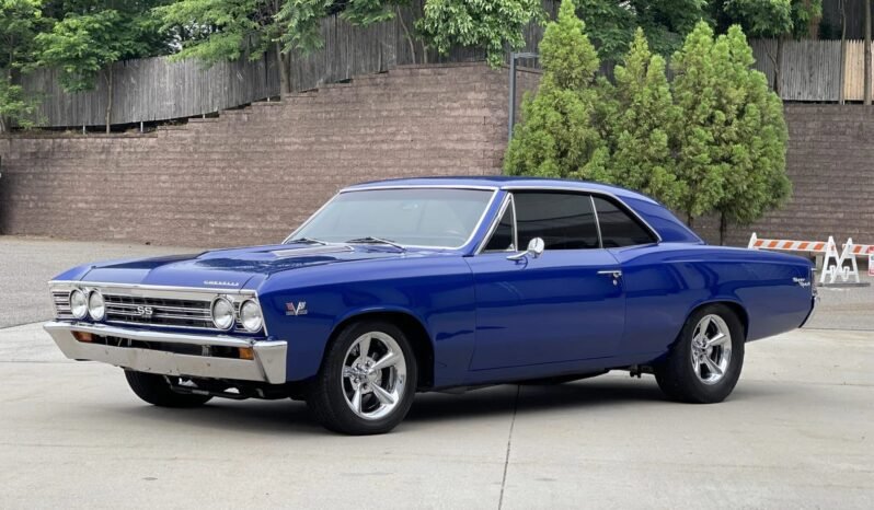 
								1967 Chevrolet Chevelle Malibu Sport Coupe V8 full									