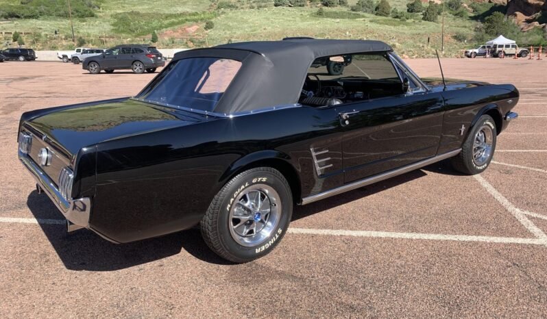 
								1966 Ford Mustang Soft Top full									