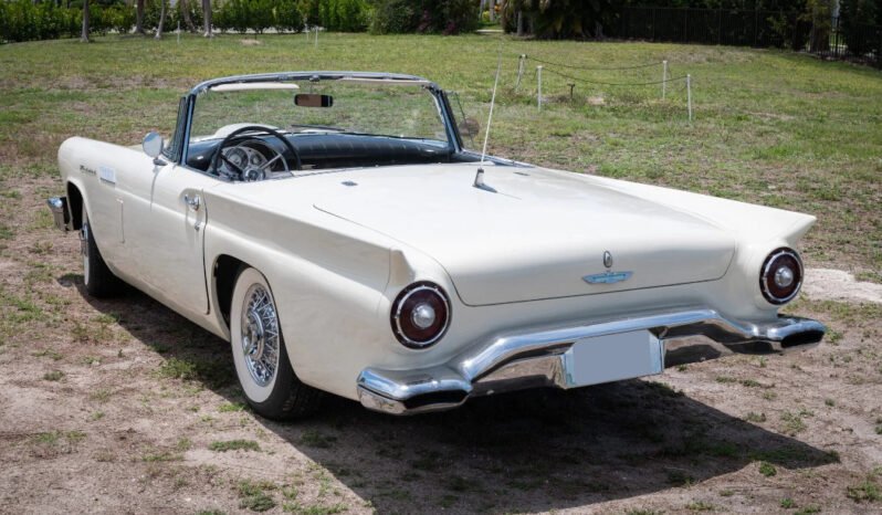 
								1957 Ford Thunderbird Convertible full									