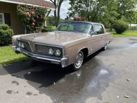 1964 Chrysler Imperial LeBaron Sedan