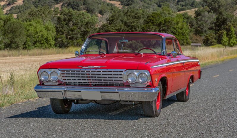 
								1962 Chevrolet Impala Sport Coupe full									