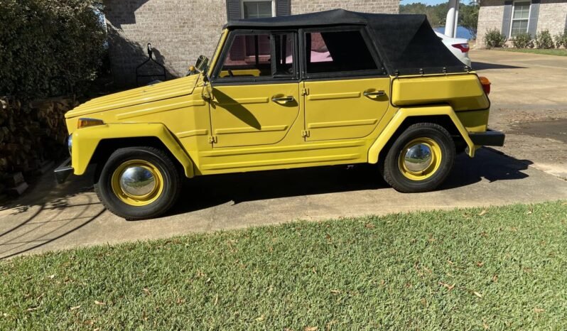 
								1974 Volkswagen Thing Yellow full									