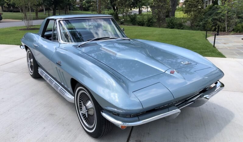 
								1966 Chevrolet Corvette Convertible V8 full									