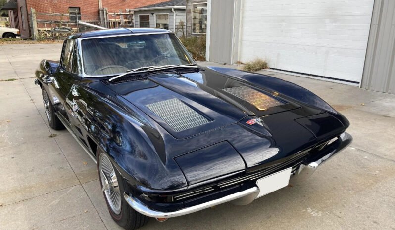 
								1963 Chevrolet Corvette Split-Window full									