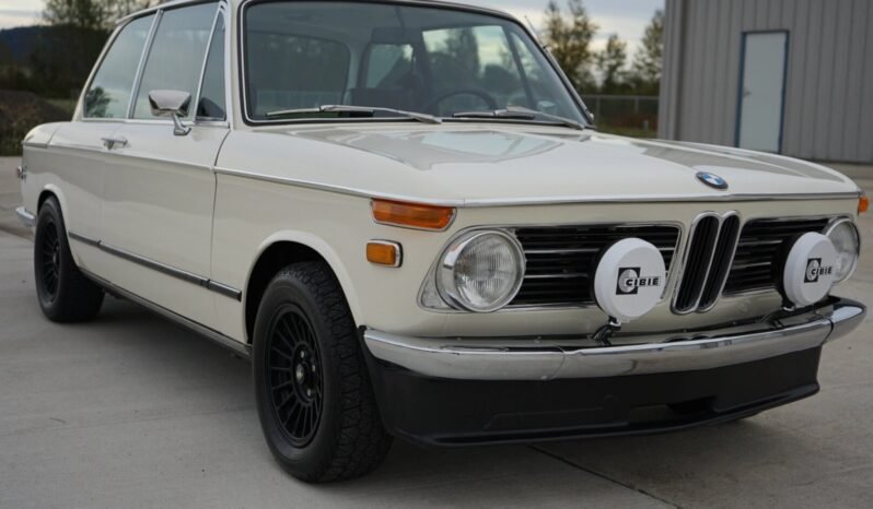 
								1972 BMW 2002tii 4-Speed full									