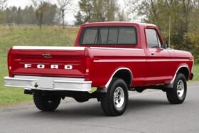 1974 Ford F-100 Short-Bed V8