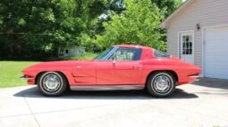 1963 Chevrolet Corvette Split-Window L75 Red