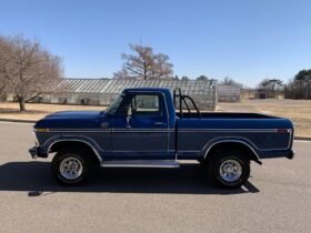 1978 Ford F-150 Ranger Lariat V8