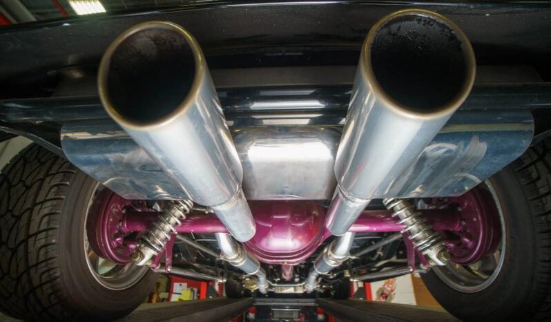 
								1933 Ford 3-Window Coupe Hot Rod full									