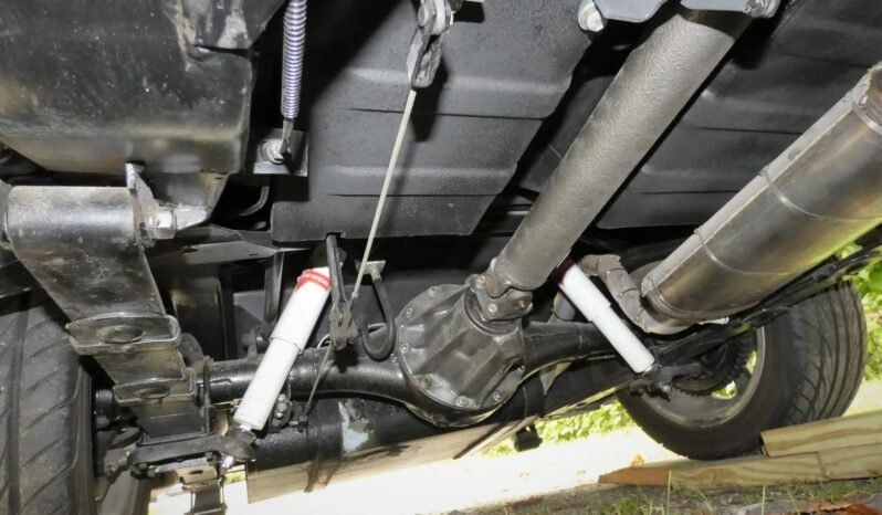 
								1968 Datsun 2000 full									