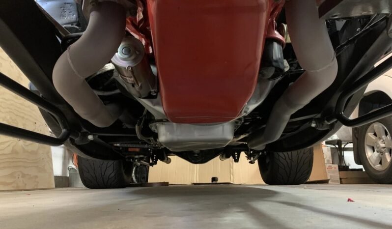 
								1933 Ford 5-Window Coupe Hot Rod full									