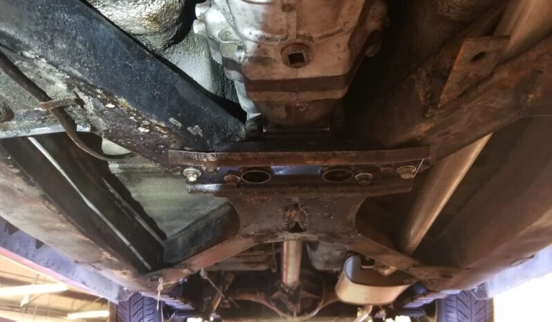 
								1970 Datsun 2000 Silver full									