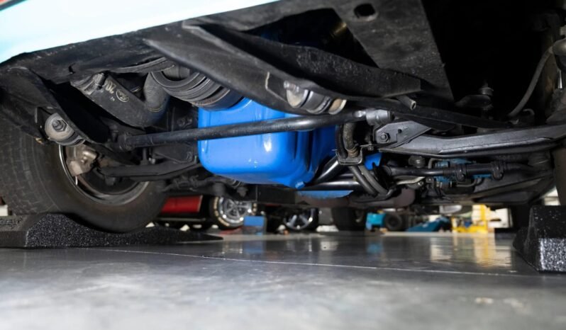 
								1965 Ford Mustang Convertible Turquoise full									