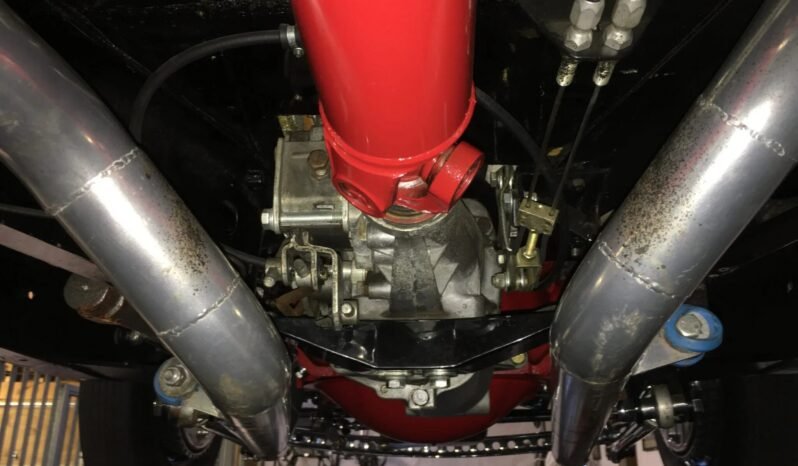 
								1933 Ford Tudor Hi-Boy Hot Rod full									