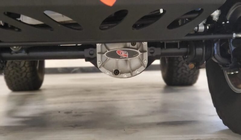 
								1970 Ford Bronco V6 full									