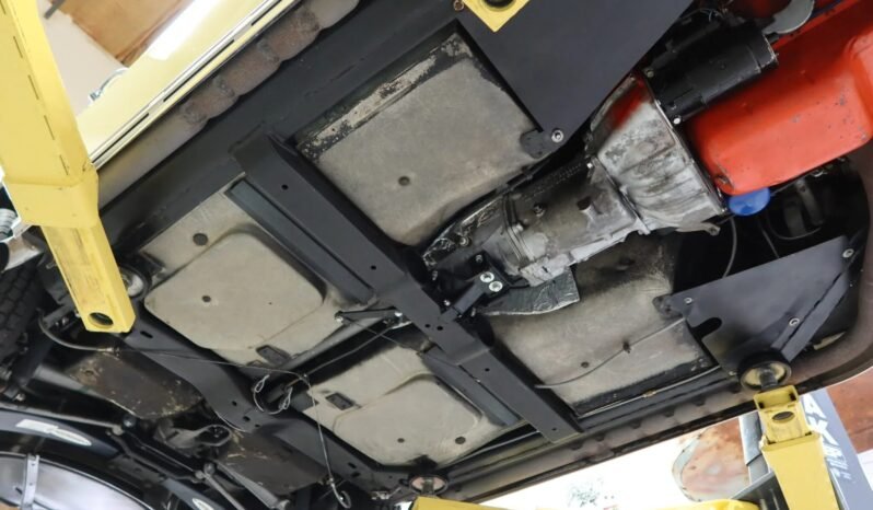 
								1965 Chevrolet Corvette C2 Convertible full									