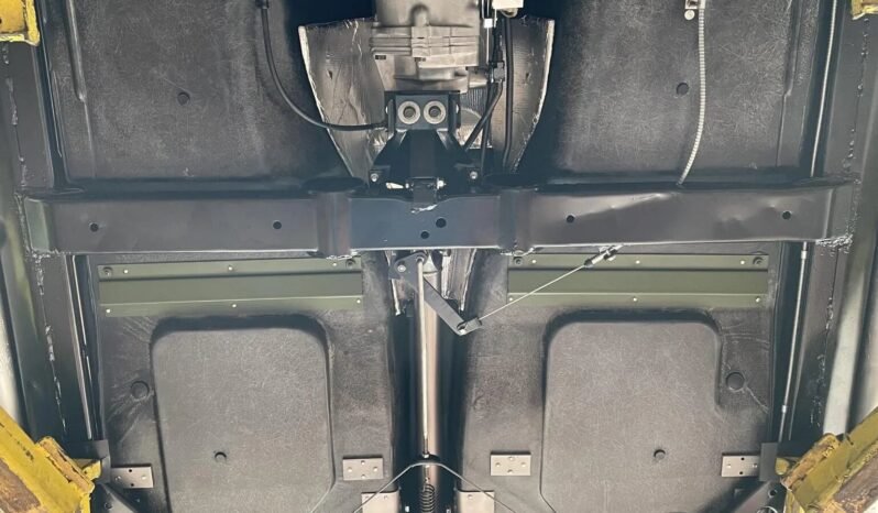 
								1966 Chevrolet Corvette Convertible V8 full									