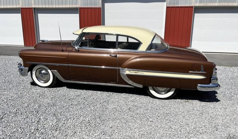 
								1953 Chevrolet Bel Air Sport Coupe 2-Speed full									