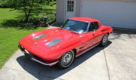 1963 Chevrolet Corvette Split-Window L75 Red
