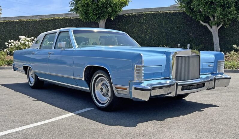 
								1978 Lincoln Continental Town Car V8 full									