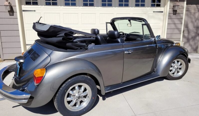 
								1974 Volkswagen Super Beetle full									