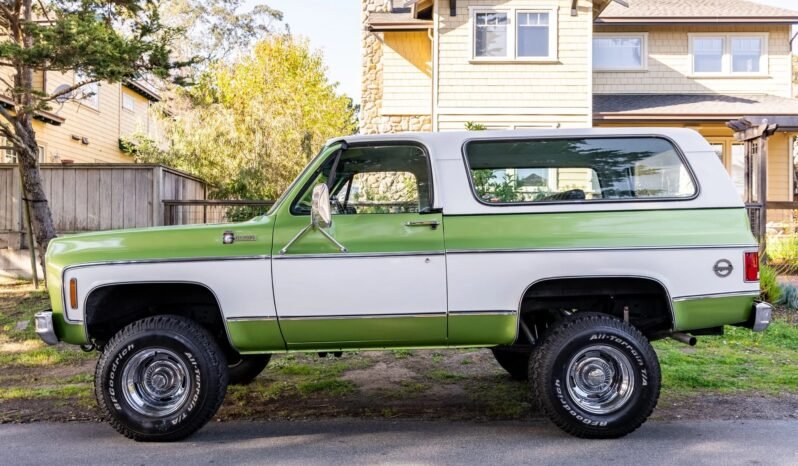 
								1975 Chevrolet K5 Blazer Cheyenne V8 full									