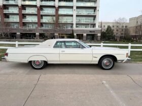 1975 Mercury Grand Marquis Brougham V8