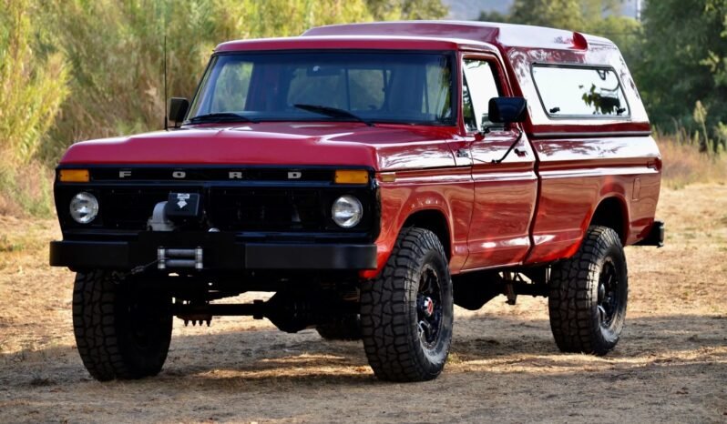 
								1977 Ford F-250 Custom 4X4 full									