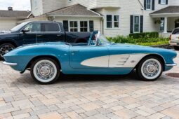 1961 Chevrolet Corvette 283 V8 Convertible