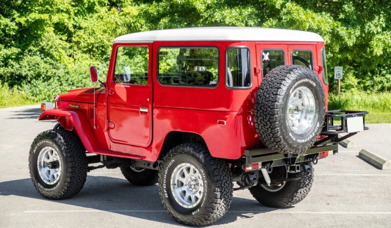 
								1976 Toyota Land Cruiser FJ40 full									