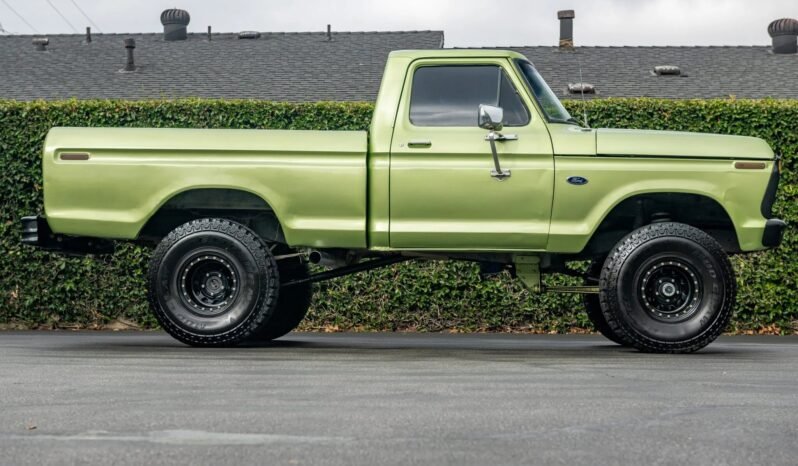 
								1975 Ford F-100 Custom V8 full									