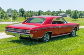 1966 Chevrolet Chevelle SS396 Red V8