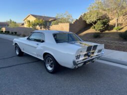 1967 Ford Mustang Coupe GT500-style
