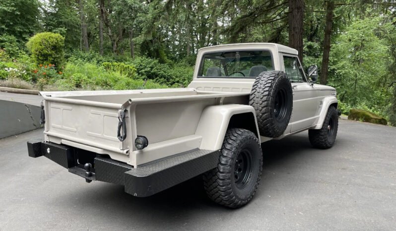 
								1969 Jeep J3000 Gladiator full									