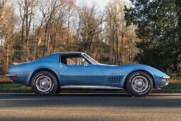 1972 Chevrolet Corvette V8 Metallic Blue