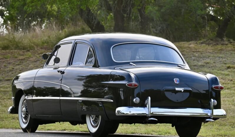 
								1950 Ford Deluxe Tudor Sedan V8 full									