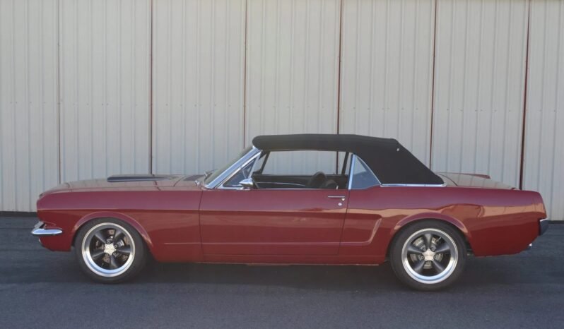
								1965 Ford Mustang Convertible 331ci V8 full									