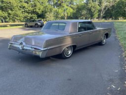 1964 Chrysler Imperial LeBaron Sedan