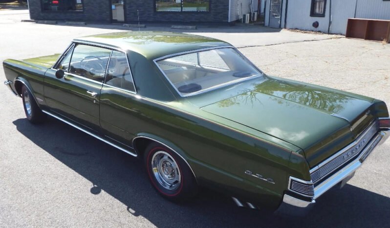 
								1965 Pontiac GTO Green full									