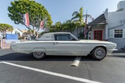 1966 Ford Thunderbird 390 V8