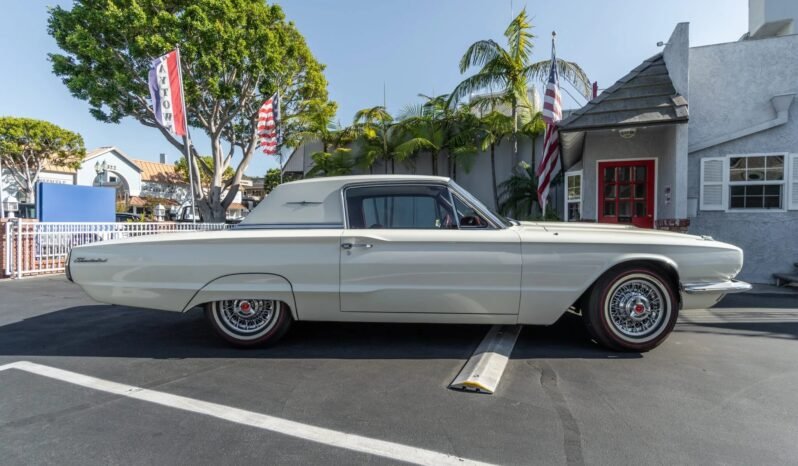 
								1966 Ford Thunderbird 390 V8 full									