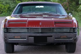 1966 Oldsmobile Toronado V8