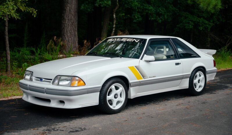 
								1989 Ford Mustang Saleen SSC full									