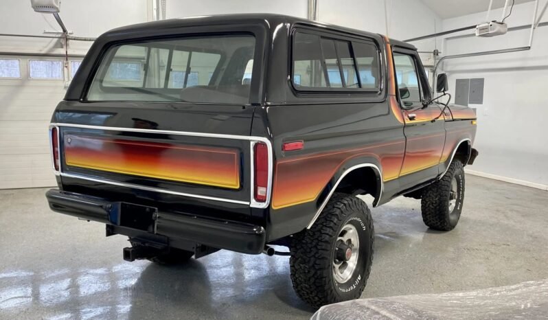
								1979 Ford Bronco Ranger XLT 4X4 V8 full									