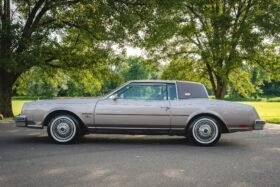 1983 Buick Riviera V8