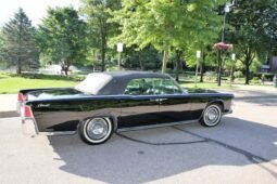 1965 Lincoln Continental Convertible V8