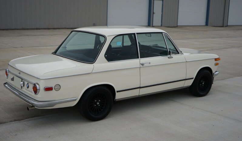 
								1972 BMW 2002tii 4-Speed full									